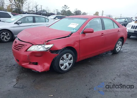 2007 Toyota Camry Le z USA, uszkodzony, nr VIN 4T1BE46K17U155603